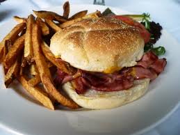 http://t1.gstatic.com/images?q=tbn:oLrVeZ002KIxVM%3Ahttp://theramblingsofaprivatechef.files.wordpress.com/2009/04/baloney2.jpg