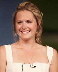 maggie lawson