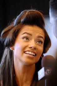 Adriana Lima fashion