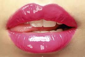 lghr16034 Buze seducatoare