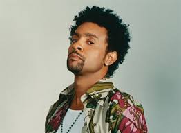 Shaggy canta la inaugurarea Sun Plaza!