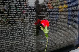 vietnam veterans memorial wall