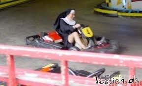 15901-sexy-nonne.jpg&t=1