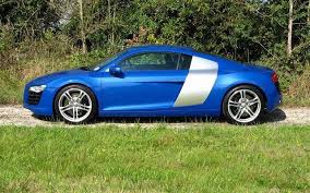 Annonce importante R8bleu1