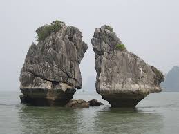 ha long bay vietnam