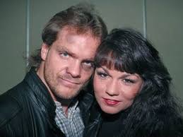 (Chris Benoit),