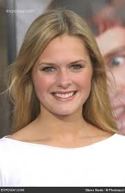 maggie lawson