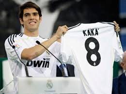 kaka the best player i8n the world Kaka_real_madrid_shirt_8