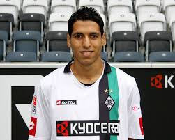 http://t1.gstatic.com/images?q=tbn:42NlkIIziUmMiM:http://www.photosdalgerie.com/data/media/80/35659-Karim_Matmour.jpg