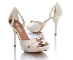 Bridal Shoes Low Heel 2014 Uk Wedges Flats Designer PHotos Pics ...