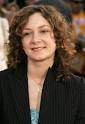 SARA GILBERT Height and Weight - Celebrities Height, Weight And ...