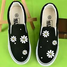 Black daisy flower canvas shoes cheap slip on shoes for girls ...