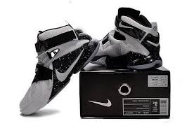 Cheap_Nike_Lebron_IX_9_Soldier_2015_White_Black_Basketball_Shoes_Sale_1.jpg