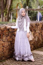 Hijab Fashion Butik: Butik Ghaida Tsurayya