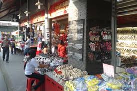 Pusat Sepatu dan Tas Cibaduyut, Bandung | Weblog Ayo Wisata Indonesia