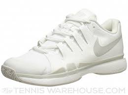 nike all white women's tennis shoes � Q Nightclub