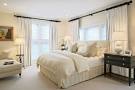 Enhance the Bedroom Decorating Ideas with Curtains and Drapes ...
