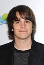 Johnny Simmons - Johnny_Simmons