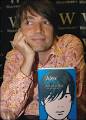 In his autobiography Bit Of A Blur, Alex James perfectly describes the ... - alexjames_250_350_250x350
