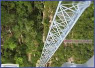 جسر السماء الماليزي .. أكثر الجسور غرابة Images?q=tbn:ANd9GcQftD9iDmklU0KI7GQlPut3CITGaddLVcxNJ8BklhA4VPER3ySojOd6-ZEM
