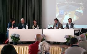 Dr. Gabi Ballweg, Friedrich Aschhoff, Hna. Katharina Clara Schridde, Hans Gasper, Dr. Susanne Bühl. Panel: The contribution of the movements to the ...
