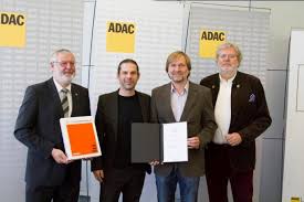 Matthias Bartz erhält ADAC Buchpreis für \u0026quot;Dino Compendium ...