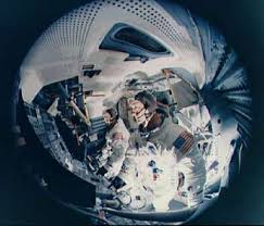  «»--¦[ رحلة بعثة أبولو 11 إلى القمر »» 4 «« ]¦--«» Images?q=tbn:ANd9GcQsBK9HDPZgnFUNln2OoKLYpaeGqpCww_WoDQ2IujeyndGNcg