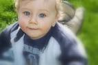mein Enkel mit den schönen großen blauen Augen, 2. Versuch von Josef Pohl - 5714980