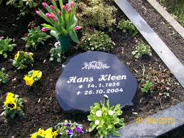 Grab von Hans Kleen (14.01.1936-26.10.2004), Friedhof Norden-neuer Friedhof