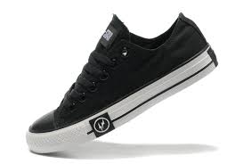 New Converse Lightning Chuck Taylor All Star Black Canvas Low Tops ...