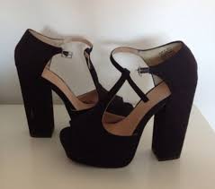 Shoes: black, heel, chunky heel, cute, pretty, vintage - Wheretoget