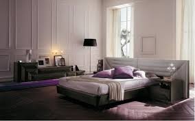 Adding Bedding Sets and Bedroom Decoration to Compose Modern Look ...