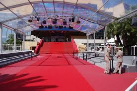 Festival de Cannes Images?q=tbn:ANd9GcR3H6rNRD0GkaI19ukFi6-R6SMHR8WK0yxUhEj8dXLYryRDWZKw