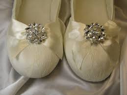 Popular items for flat wedding shoes on Etsy