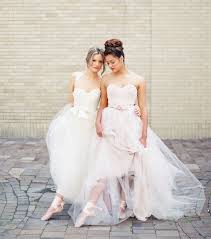 Elegant Poppy Flower Wedding Inspiration | Green Wedding Shoes ...