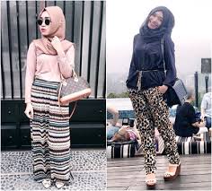 Hijab Style : Tampil Simple Saat Liburan Ala Finalis World ...