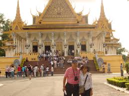 Tour Campuchia hàng tuần Images?q=tbn:ANd9GcRBwHbT-pIViDTHlcNsCvFgJyeFeWk-KFe5N4YhPpTuitnCysFX8Q