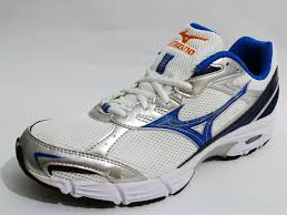 Sepatu Running Mizuno Crusader 5 White Blue - Gudang-Sport.com