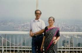 Appa_Amma_NY.jpg (75196 bytes). Mr. and Mrs. Krishnamachari in New York City - Appa_Amma_NY