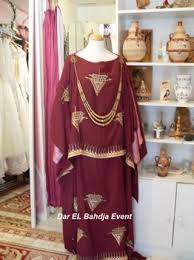ملابس العروس الجزائرية Images?q=tbn:ANd9GcRYq77_yMQbee4WfB-dLJsqz3Hoj1VyhbqITOyMsecrPV_8Jzfm&t=1