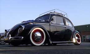 Anybody into old VW Bugs? Images?q=tbn:ANd9GcRcSC6zqDCaokJwK0gC9cR9tpNE3XiBMyL_F8ZeSdvbLwLoMKw4oTb-X-CcbA