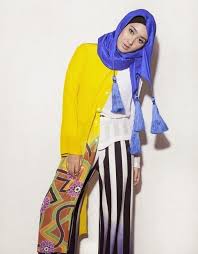 Aneka Model Hijab Modern Untuk Traveling