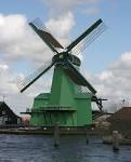 File:Zaanse Schans molen De Gekroonde Poelenburg april 2008.jpg ...