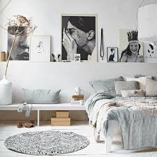 Home decor: BED ROOM on Pinterest | Black Bedding, Bedside Tables ...