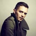 Get up close and personal with singer-songwriter Eli Lieb. - eli-main