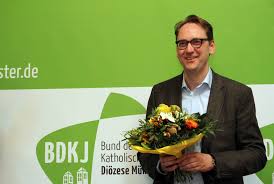Thorsten Schmölzing bleibt BDKJ-Diözesanpräses › Kolpingjugend ... - 2013-03-11_schmoelzing_wiederwahl