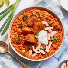 Image result for food Dal Papri (Lentil and Flour Crisps served with chopped potatoes, sprouted beans covered with beaten Yoghurt and Sweet 'n' Sour Sauce