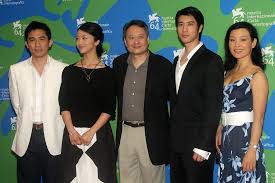 Actors Tony Leung, Tang Wei, director Ang Lee, actors Wang Leehom and Joan Chen attend the Se, Jei (Lust, Caution) photocall during Day 2 of the 64th Annual ... - Tang+Wei+Tony+Leung+64th+Venice+Film+Festival+AgCenIZXRcvx
