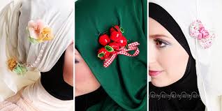 Fashion: 6 Bros Jilbab Feminin Dan Modis, Harus Dicoba Nih ...