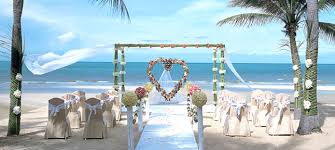 Beach Wedding Decor